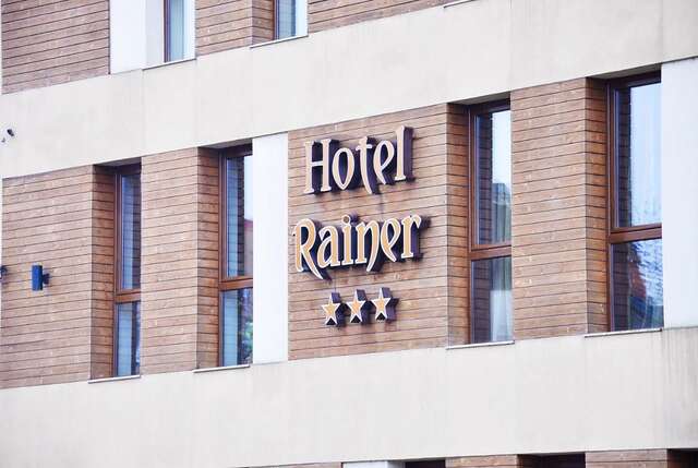 Отель Hotel Rainer Брашов-9
